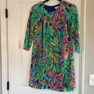 Lilly Shift Dress with 3/4 length sleeves